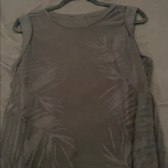 Short - Picture 2 of 2